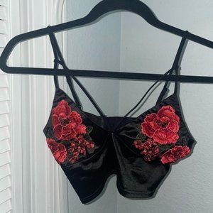 Forever 21 black and red rose crop top